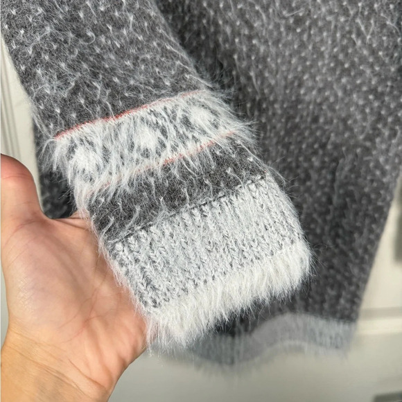 Sleeping on Snow Wool Blend Off the Shoulder Tunic Nordic Sweater Womens Small - Picture 2 of 7